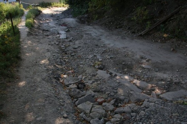 &laquo;Дороги никому не принадлежат&raquo;: спикер Госдумы потребовал провести ревизию всех грунтовок в Саратове