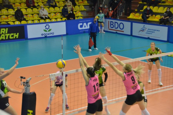 &laquo;Протон&raquo; дома потерпел поражение от подмосковного &laquo;Заречья-Одинцово&raquo;