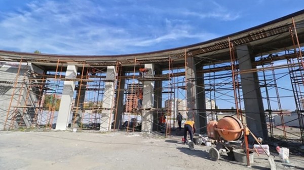 Стадион для своих Стадион для своих