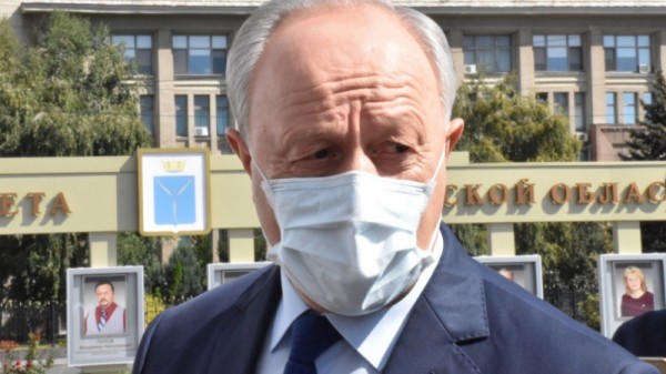 Губернатор Саратовской области ухудшил позиции в национальном рейтинге глав регионов

