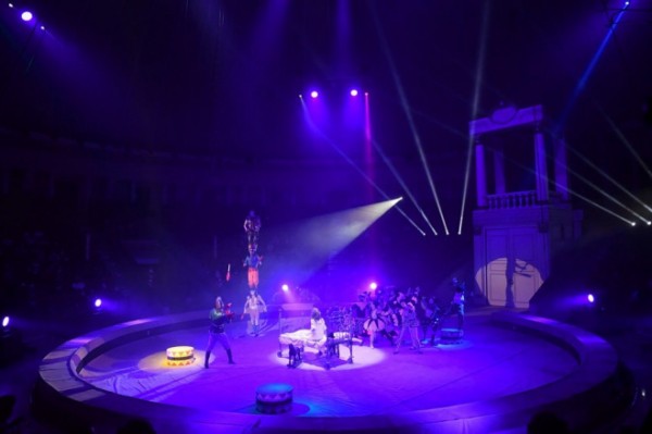 Губернатор Валерий Радаев: «Открытие цирка для нас – событие года» Губернатор Валерий Радаев: «Открытие цирка для нас – событие года»