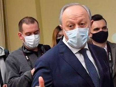 
Валерий Радаев назвал сообщение о введении локдауна в регионе фейком 					