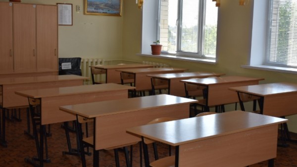 Морозы. В Саратове детям разрешили не ходить в школу, но при одном условии
