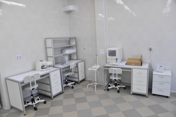 В Саратове заработала новая поликлиника, построенная за 9 месяцев по нацпроекту. Но пока пациентам оказывают только неотложную помощь