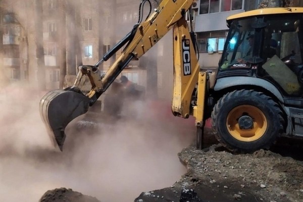 Из-за коммунальной аварии жители Ленинского района остались без отопления: глава Саратова рассказал, на какой стадии находятся ремонтные работы