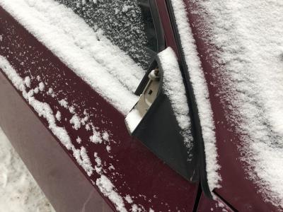 
В Энгельсе происходят массовые кражи боковых зеркал с автомобилей					