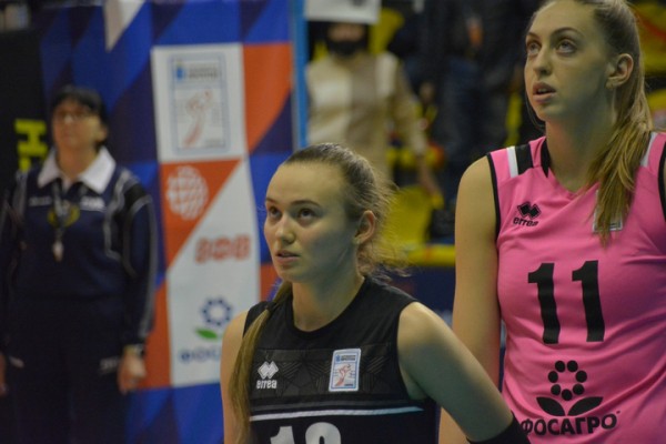 &laquo;Протон&raquo; в заключительной домашней игре сезона уверенно обыграл белорусских волейболисток