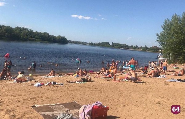 Синоптики пообещали России персиковое лето