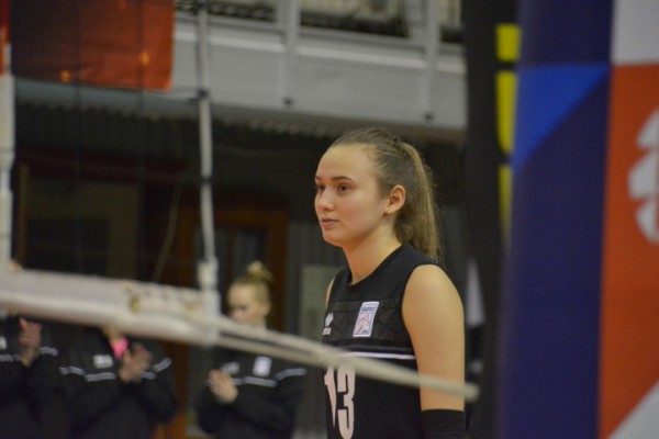 &laquo;Протон&raquo; в заключительной домашней игре сезона уверенно обыграл белорусских волейболисток