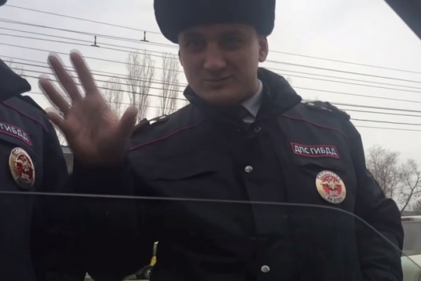 &laquo;Справлять естественные надобности приходилось на виду у сотрудников СИЗО&raquo;: осуждённый за взятки экс-полицейский заявил о крысах, следах крови и унижении в саратовском изоляторе &mdash; суд ему не поверил