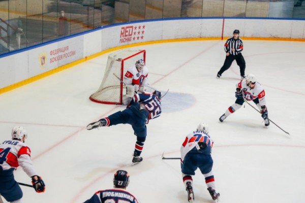Торжество атакующего хоккея