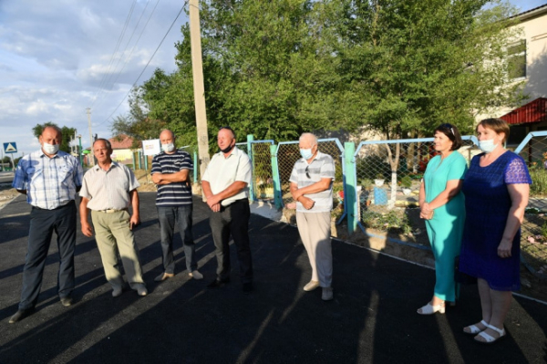 Губернатор обсудил с жителями райцентра программу благоустройства комфортной городской среды этого года