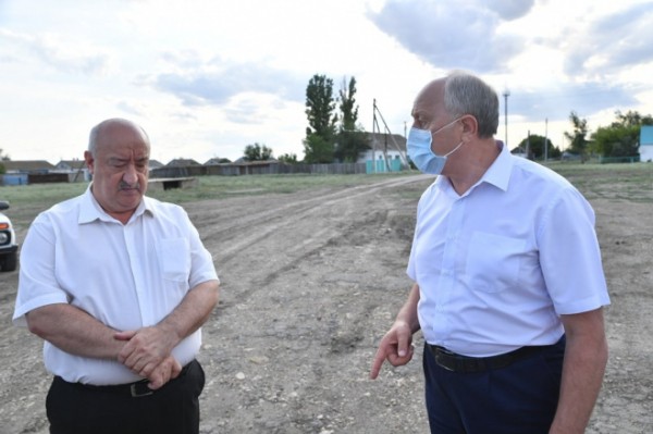 Валерий Радаев потребовал принять меры по запуску водопровода в с.Варфоломеевка 