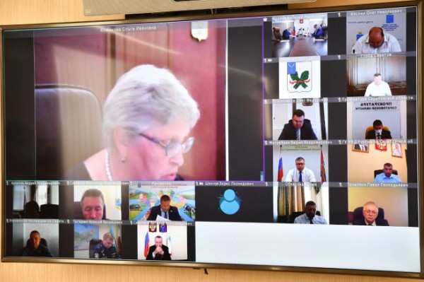 Валерий Радаев провел заседание Координационного совета по противодействию распространению коронавируса