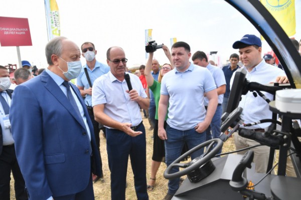 В Саратове проходит крупный сельскохозяйственный форум &laquo;Саратов-Агро. День поля. 2021&raquo;  