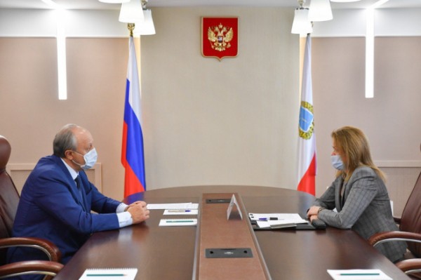 Губернатор провел встречу с Уполномоченным по правам человека в области Надеждой Суховой