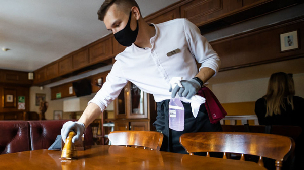 В Саратовской области продлены ограничения по коронавирусу