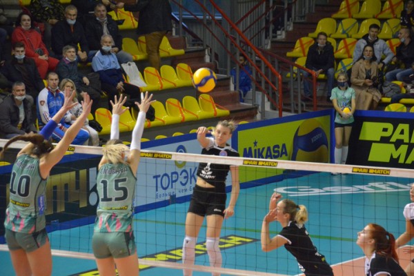 &laquo;Протон-Саратов&raquo; выиграл на тай-брейке стартовый матч чемпионата России