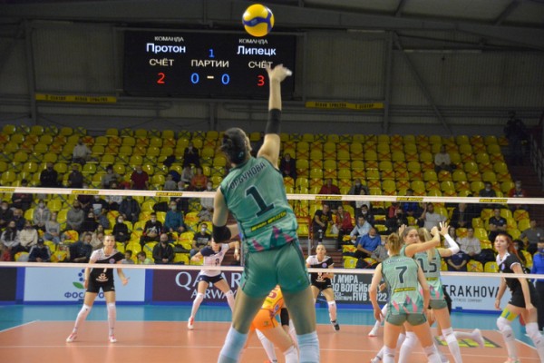 &laquo;Протон-Саратов&raquo; выиграл на тай-брейке стартовый матч чемпионата России