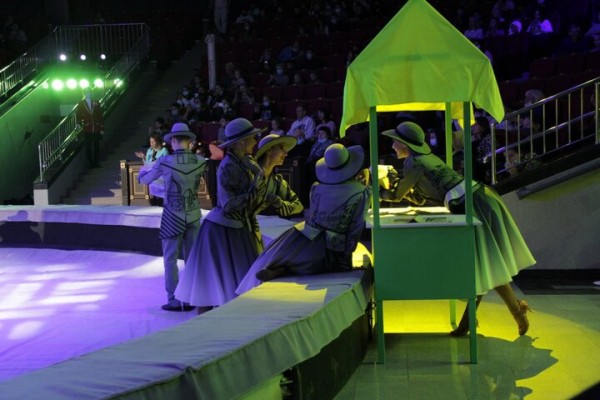 В Саратове состоялась премьера нового шоу итальянского цирка со 150-летней историей