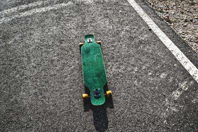 
Мэрия Саратова призывает скейтеров не кататься по достопримечательностям 					