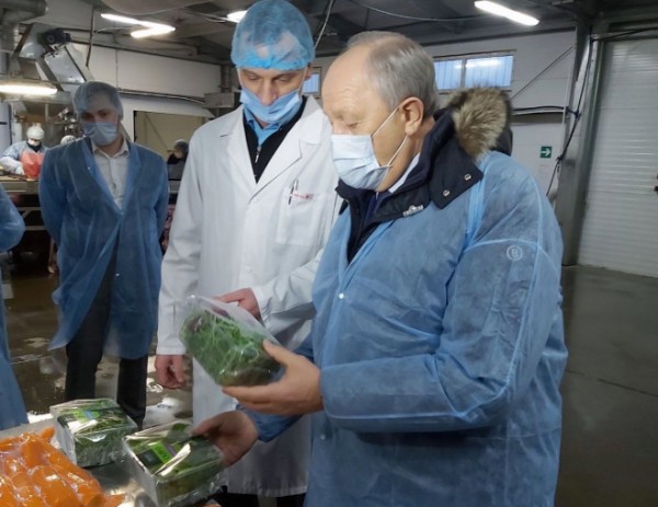 В Краснокутском районе Губернатор посетил предприятие по переработке сельхозпродукции 