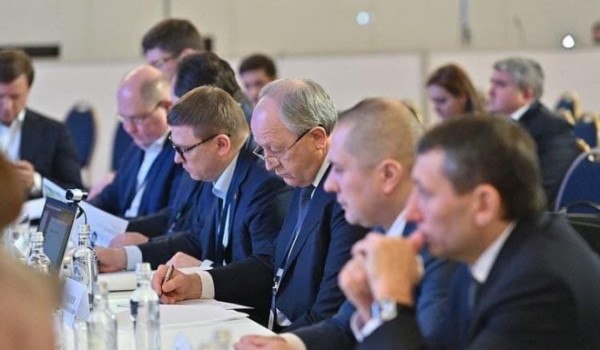 Валерий Радаев в Москве обсудит стратегию развития строительной отрасли и ЖКХ