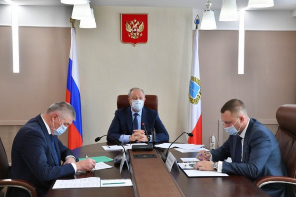  Губернатор провел заседание Координационного совета по противодействию распространению коронавируса