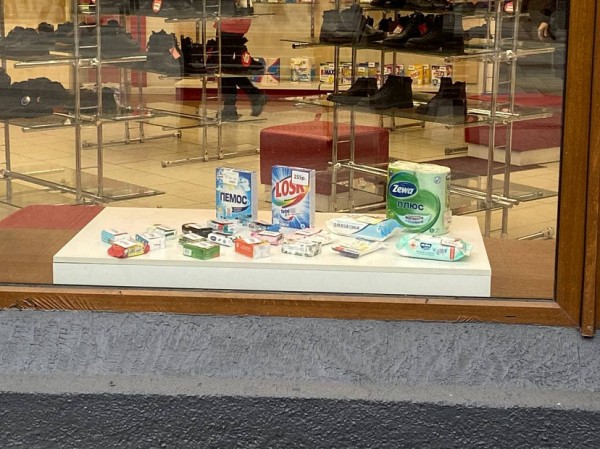 Магазины Саратова в локдаун перешли на торговлю порошками и туалетной бумагой