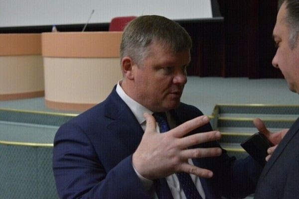 Мэр Михаил Исаев распорядился изъять для нужд администрации 4 тысячи квадратных метров земли на Навашина и Танкистов