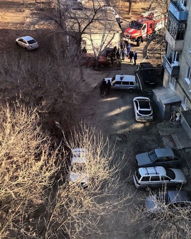 Очевидцы: в Саратове оцепили двор, на место выехали следователи и криминалисты