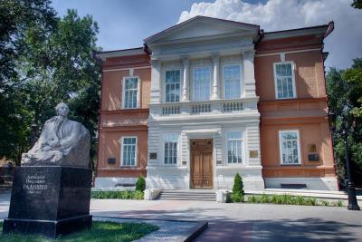 
Назначен новый директор музея имени Радищева					