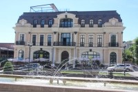 Разрушай и властвуй