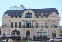 Разрушай и властвуй