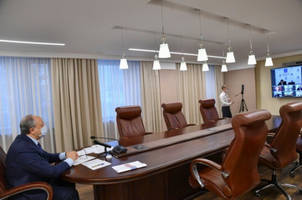  Губернатор провел заседание Координационного совета по противодействию распространению коронавирусной инфекции