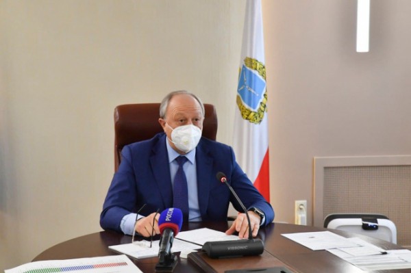 Глава региона Валерий Радаев провел заседание координационного совета по борьбе с коронавирусом