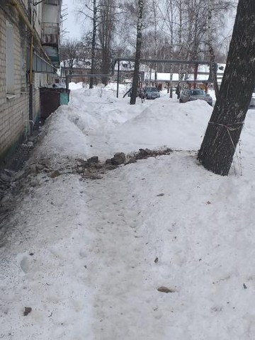 &laquo;Дома рушатся, кирпичи падают, крыши текут&raquo;: жители Петровска бьют тревогу из-за оттепели