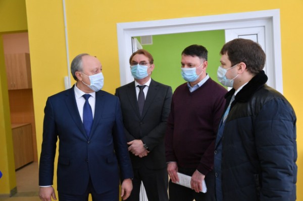 Валерий Радаев о новом детском саду Балашова: «Инновационное оборудование позволяет обучать детей IT-технологиям с малых лет» Валерий Радаев о новом детском саду Балашова: «Инновационное оборудование позволяет обучать детей IT-технологиям с малых лет»