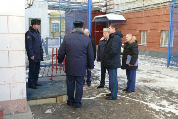 Пытки бездействием Пытки бездействием