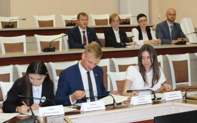 
Подписано соглашение о сотрудничестве волонтёров ПривЖД и реготделений трёх Всероссийских общественных объединений					