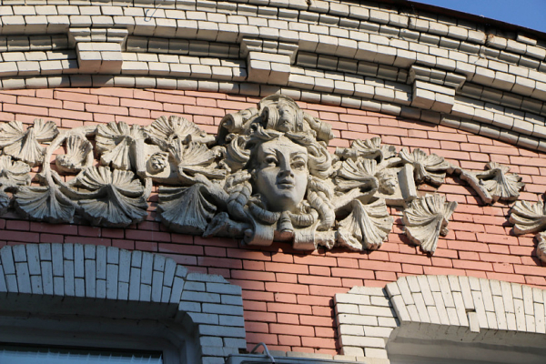 По саратовским памятникам культуры планируют водить экскурсии По саратовским памятникам культуры планируют водить экскурсии