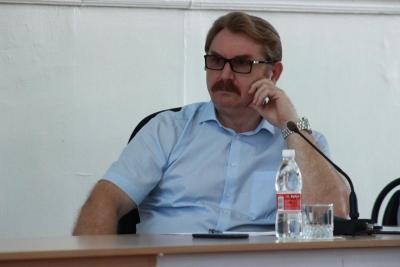 Глава Балаковского района просит жителей больше не приходить на берег пруда
Глава Балаковского района просит жителей больше не приходить на берег пруда