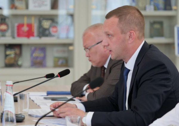 На Совете ПФО рассмотрели меры поддержки экономики и граждан в условиях санкционного давления На Совете ПФО рассмотрели меры поддержки экономики и граждан в условиях санкционного давления