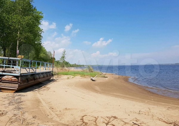 В Саратове берег Волги продают вместе с водой