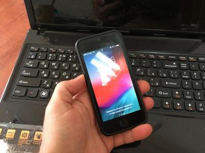 
В школы Саратовской области детям можно ходить с телефонами					