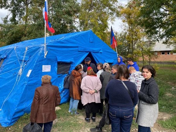 Жители Донбасса голосуют против ЛГБТ