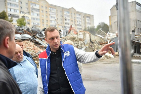 В Саратове снесли здание 100-летней больницы