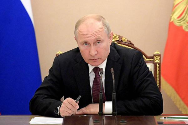 Президент РФ дал поручения, касающиеся патриотического и духовного воспитания детей и подростков: что будут делать