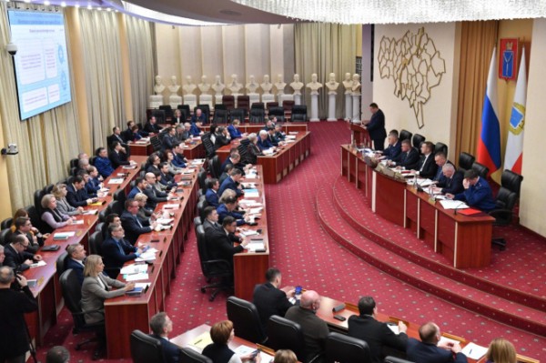 В Саратовской области льготы для многодетных семей приведут в соответствие с Указом Президента