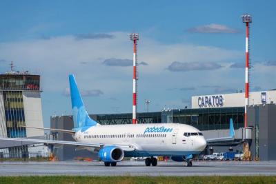 
В Саратове из-за ледяного дождя закрывали аэропорт "Гагарин"					